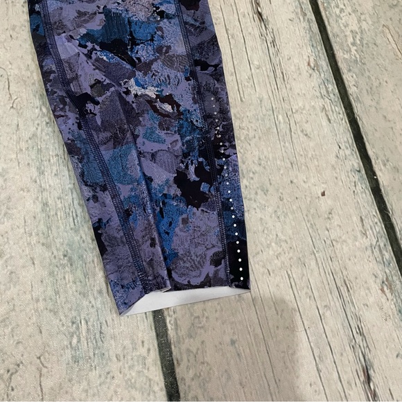 Lululemon 12 fast & free 7/8 tight ll screen camo multi purple floral active run - Picture 4 of 10